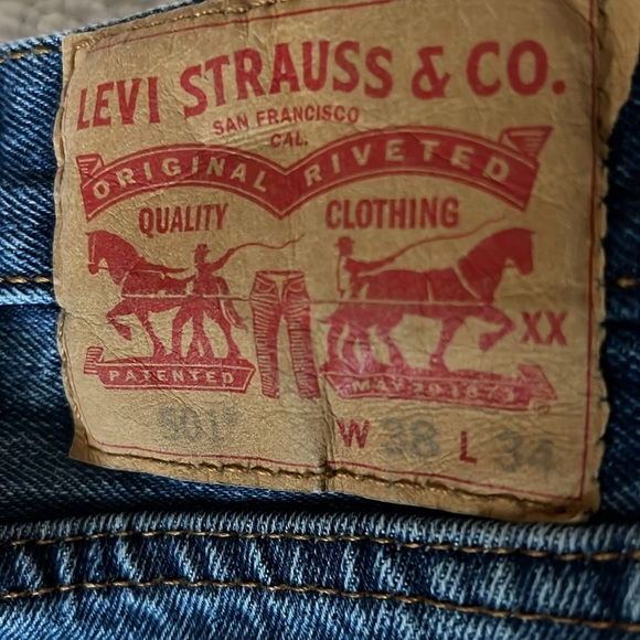 Men’s Levis Jeans 501 Button fly - Picture 5 of 7